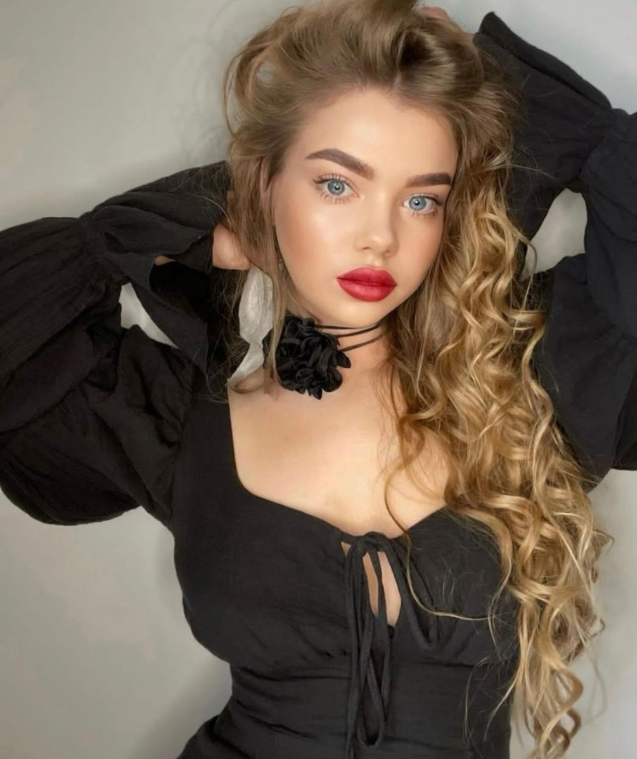 Индивидуалка СПб Лена +7(931)263-46-56